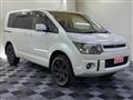 2015 Mitsubishi Delica D5