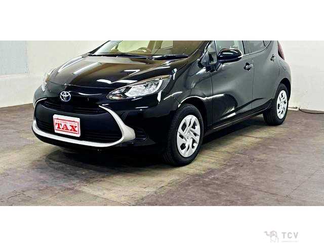 2024 Toyota AQUA