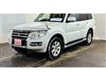 2014 Mitsubishi Pajero