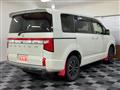 2019 Mitsubishi Delica D5