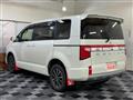 2019 Mitsubishi Delica D5