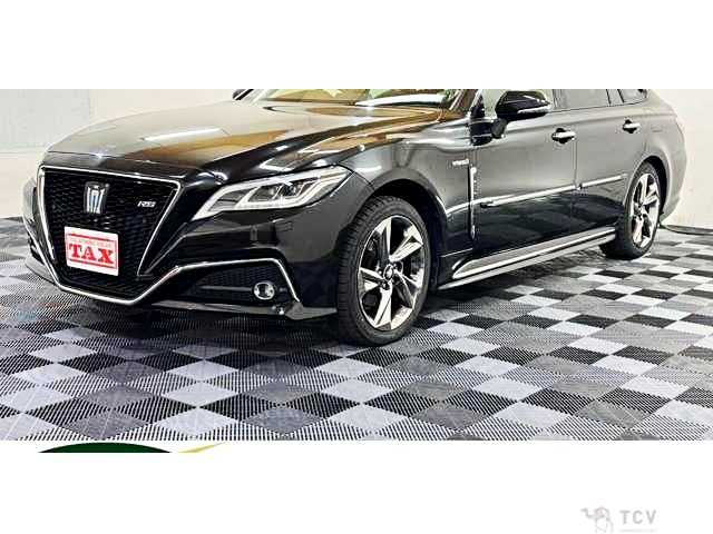 2018 Toyota Crown