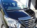 2013 Toyota Alphard