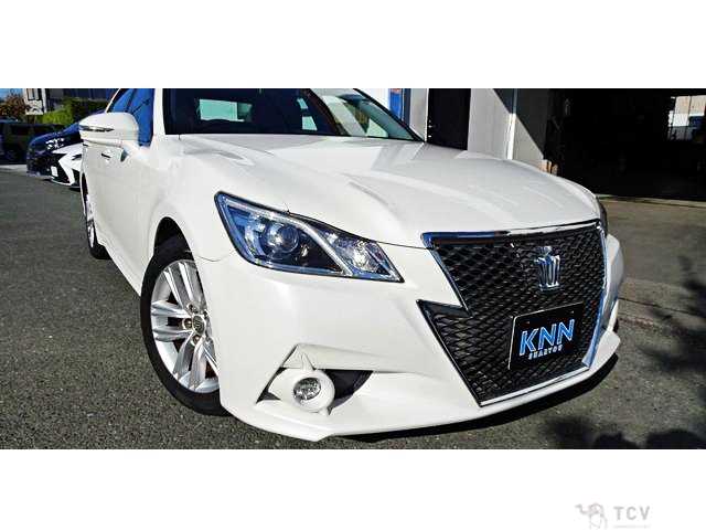 2013 Toyota Crown