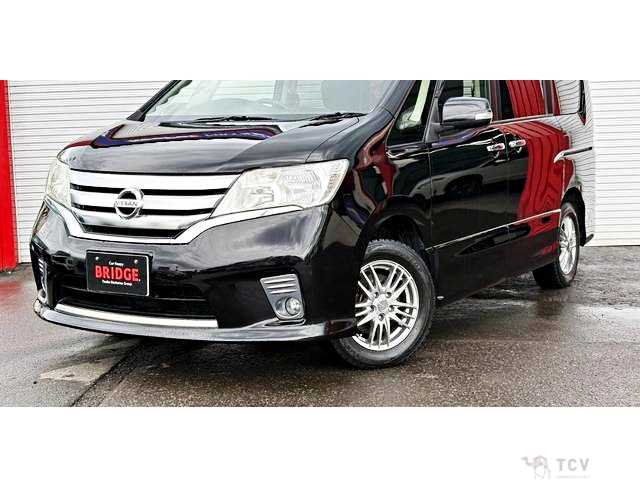 2012 Nissan Serena