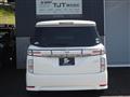 2016 Nissan Elgrand