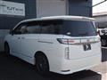 2016 Nissan Elgrand
