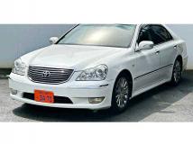 2004 Toyota Crown