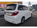 2013 Toyota Alphard