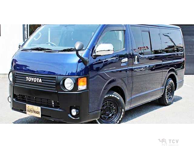 2011 Toyota Regiusace Van