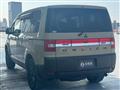 2010 Mitsubishi Delica D5