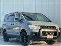 2015 Mitsubishi Delica D5
