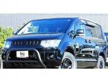 2017 Mitsubishi Delica D5