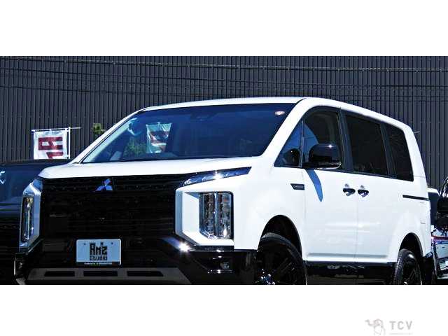 2025 Mitsubishi Delica D5