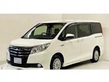 2016 Toyota Noah