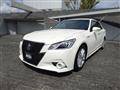 2015 Toyota Crown Hybrid