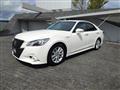 2015 Toyota Crown Hybrid