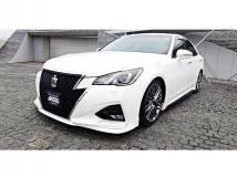 2016 Toyota Crown