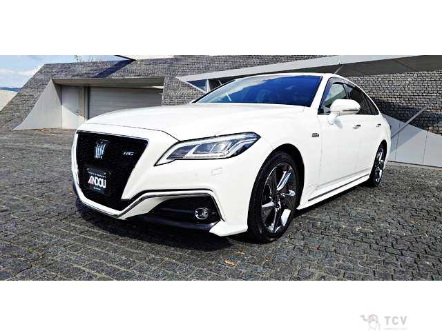 2019 Toyota Crown