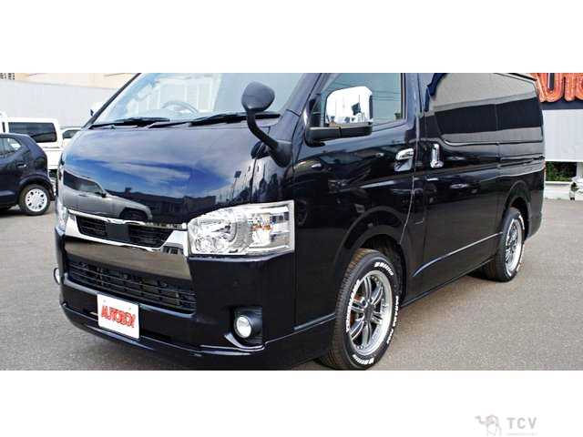 2022 Toyota Hiace Van