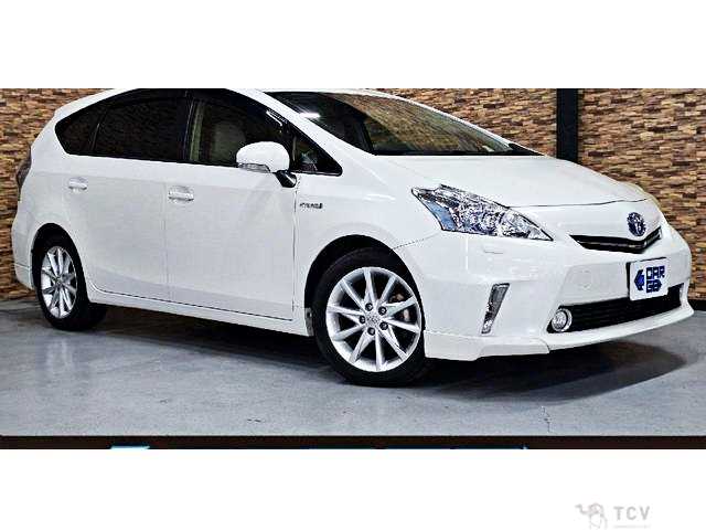 2012 Toyota PRIUS α