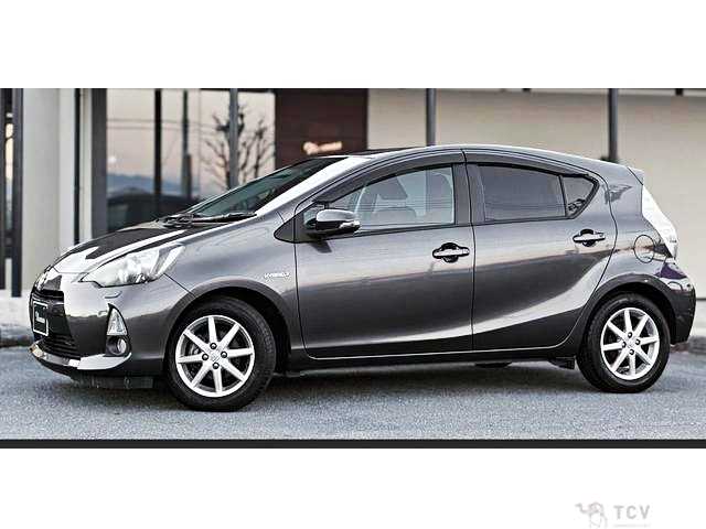 2012 Toyota AQUA