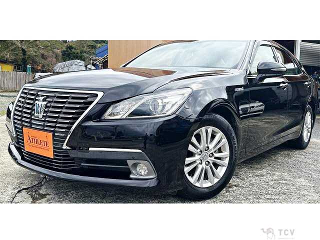 2014 Toyota Crown