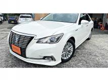 2016 Toyota Crown