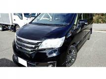 2013 Nissan Serena