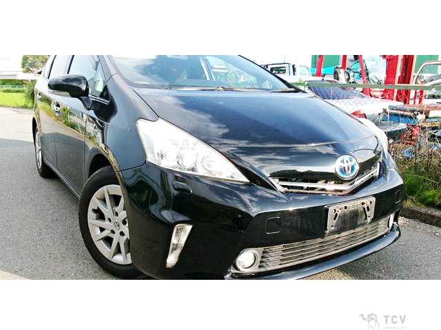 2011 Toyota PRIUS α