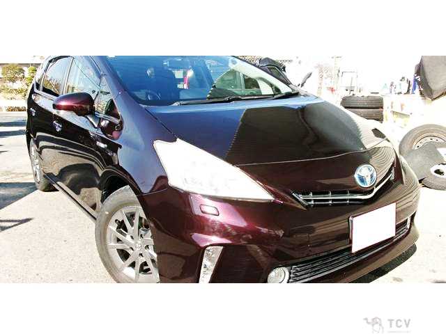 2013 Toyota PRIUS α