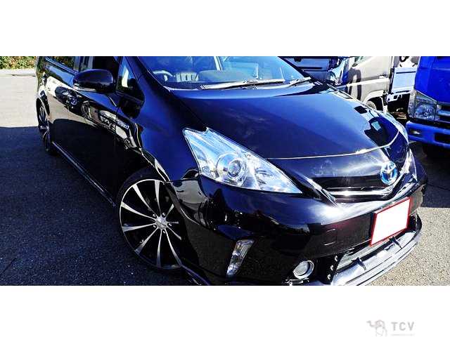 2011 Toyota PRIUS α