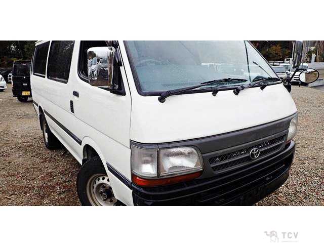 2002 Toyota Hiace Van