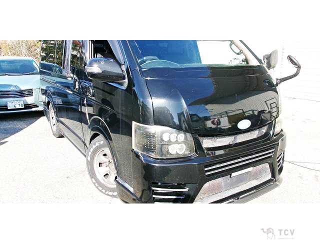2010 Toyota Hiace Van