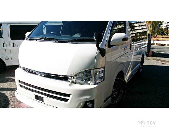 2013 Toyota Hiace Wagon