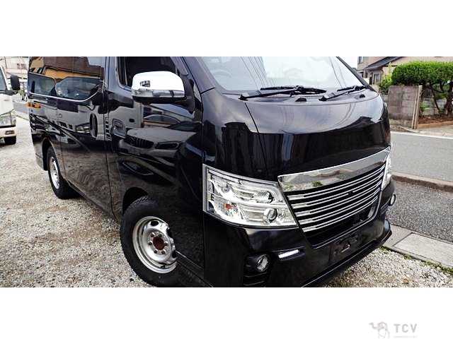 2019 Nissan NV350 Caravan