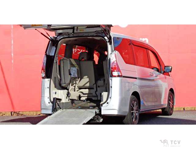 2019 Nissan Serena