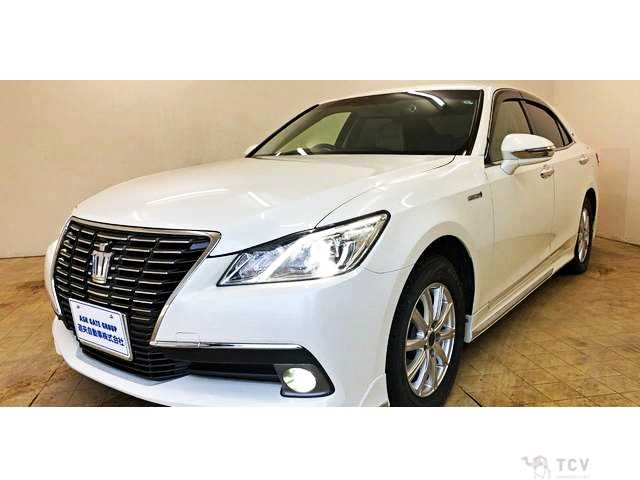 2015 Toyota Crown