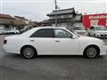 2000 Toyota Crown