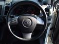 2009 Mazda MPV