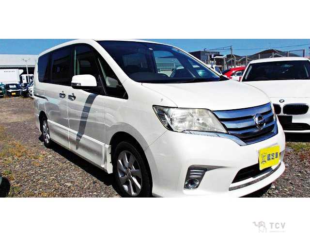 2011 Nissan Serena