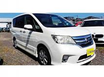 2011 Nissan Serena