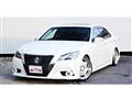 2013 Toyota Crown Hybrid