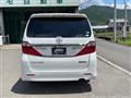 2014 Toyota Alphard