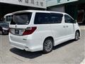 2014 Toyota Alphard