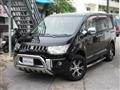 2012 Mitsubishi Delica D5