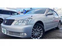 2004 Toyota Crown