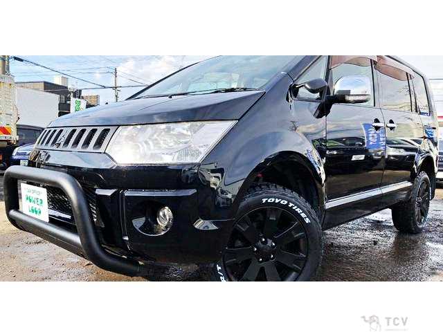 2008 Mitsubishi Delica D5