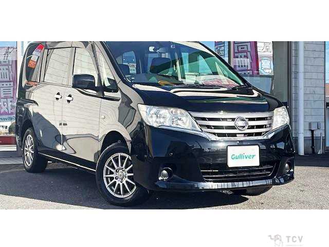 2013 Nissan Serena