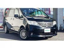 2013 Nissan Serena